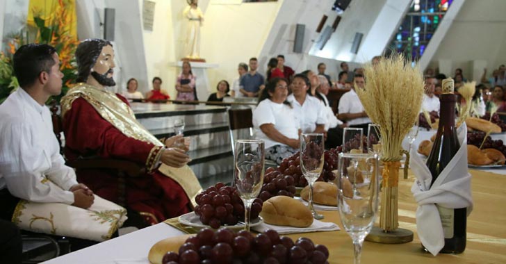 Armenios conmemoraron la Ãºltima cena este Jueves Santo