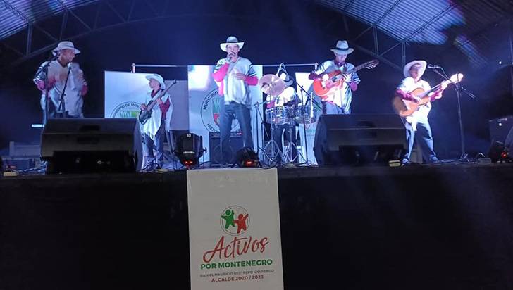 Con música parrandera y salsa se cierran las fiestas aniversarias de Pueblo Tapao