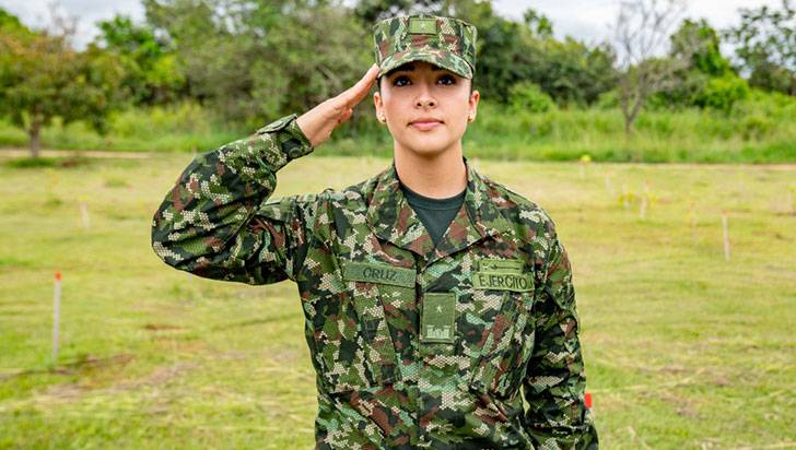 Tras 30 años, mujeres podrán volver a prestar servicio militar voluntario: vea los requisitos