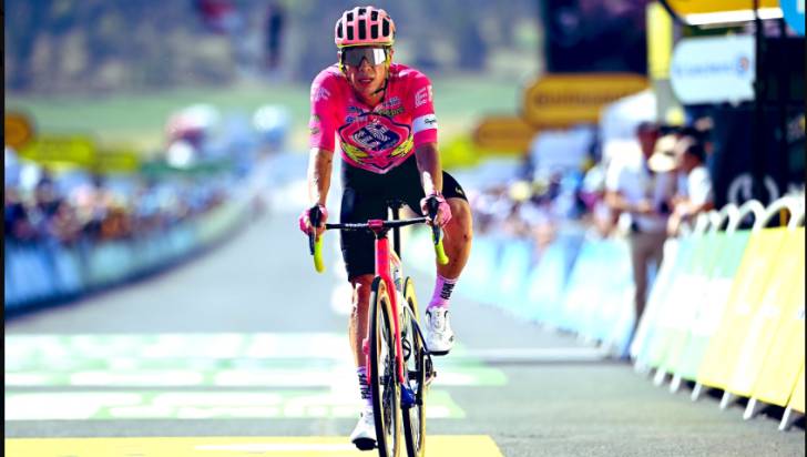 Rigoberto Urán anuncia su retiro del ciclismo al final de la temporada 2024