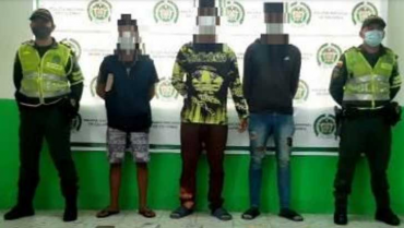3 polizones extranjeros capturados por llevar 10.296 gramos de marihuana