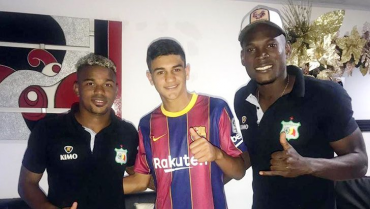 Guerrero y Cambindo visitaron a Juan José, goleador de Quindío infantil
