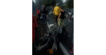 Un motociclista lesionado en accidente en la vía a La Línea