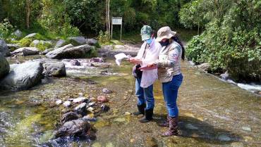 Adelantan monitorios en el río Quindío para determinar si hay presencia de agroquímicos