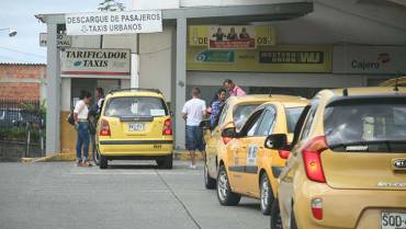 No hay acuerdo sobre incremento de tarifas y pico y placa para taxis en Armenia