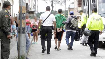 Operativos de las autoridades buscan alejar la delincuencia de los colegios del Quindío