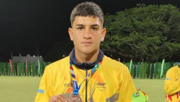 Futbolista Díaz, bronce en Bolivarianos, se une a Fortaleza de Brasil