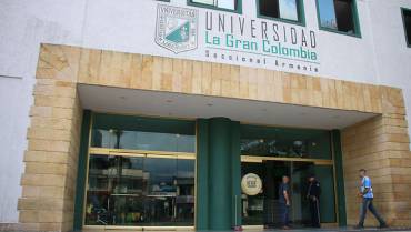 universidad-la-gran-colombia-de-armenia-entregara-becas-a-estudiantes-destacados
