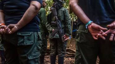 Liberan a tres personas secuestradas por disidencias de las FARC en Colombia
