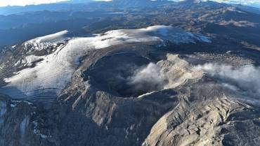 El volcán Nevado del Ruiz pasa de alerta amarilla a alerta naranja: esta es la actualización