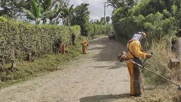 Reparación de vías rurales en el Quindío está paralizada “por alerta naranja en el Ruiz”