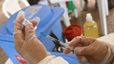 De 13.800 vacunas pediátricas para Covid, casi 12.000 se vencieron